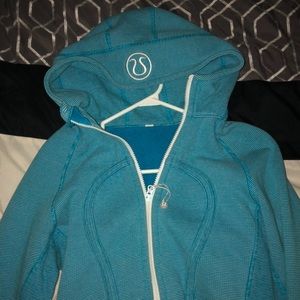 Lululemon sweater
